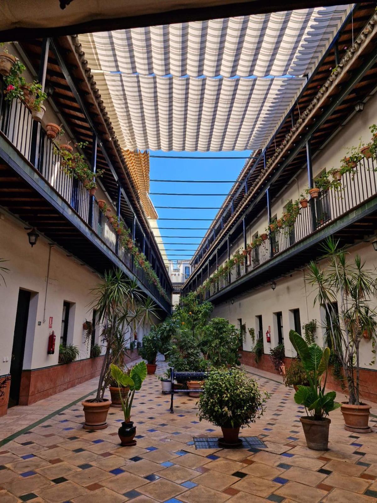 Patio Cartuja Apartment Sevilla Exterior foto